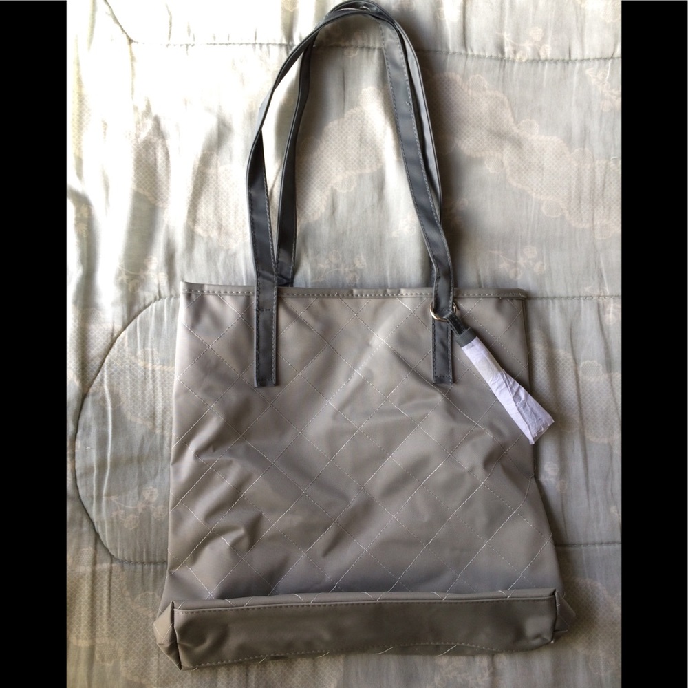 Yves Rocher Gray Travel Book Lunch Beach Bag NWT
